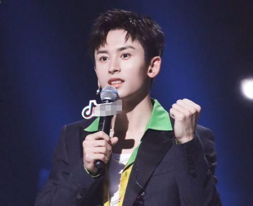 韩笑小鱼朋友爆料视频,内容引发热议! 第3张 韩笑小鱼朋友爆料视频,内容引发热议! 第3张